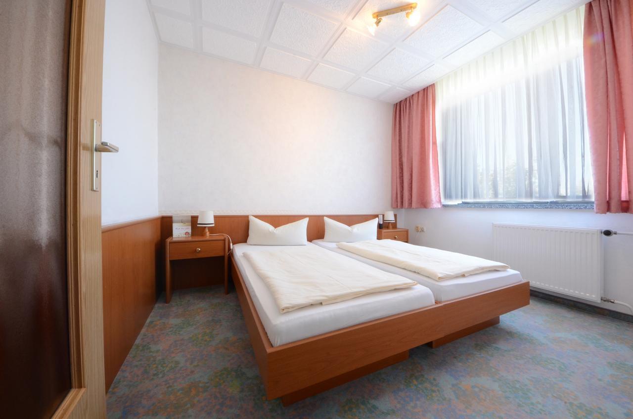 Land-Gut-Hotel Barbarossa Kelbra Extérieur photo