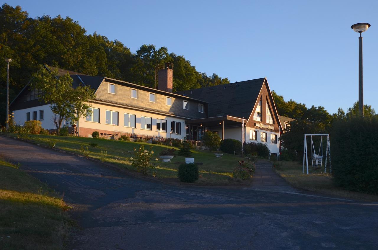 Land-Gut-Hotel Barbarossa Kelbra Extérieur photo